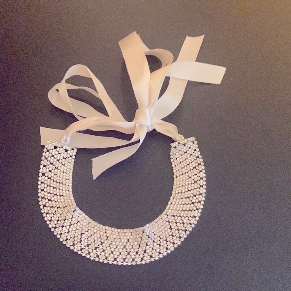 Sparkly Stone Choker Necklace